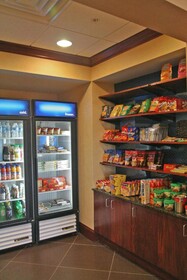 Hampton Inn & Suites Indianapolis-Airport