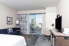 Hampton Inn & Suites Indianapolis-Keystone