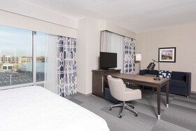 Hampton Inn & Suites Indianapolis-Keystone