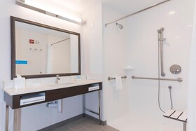 Hampton Inn & Suites Indianapolis-Keystone