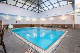 Hilton Indianapolis Hotel & Suites