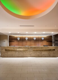Hilton Indianapolis Hotel & Suites
