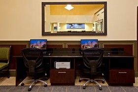 Holiday Inn Express Indianapolis - East