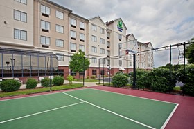 Holiday Inn Express Indianapolis - East