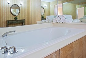 Holiday Inn Express Indianapolis South