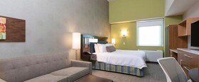 Home2 Suites by Hilton Indianapolis Downtown