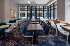 Hyatt Place Indianapolis / Downtown