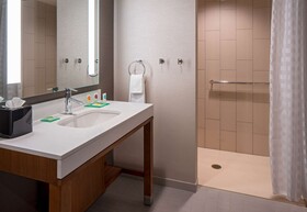Hyatt Place Indianapolis / Downtown