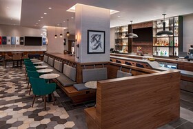Hyatt Place Indianapolis / Downtown