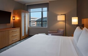 Hyatt Place Indianapolis / Downtown