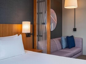Hyatt Place Indianapolis / Downtown