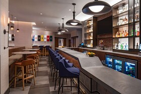 Hyatt Place Indianapolis / Downtown