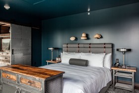 Ironworks Hotel