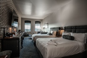 Ironworks Hotel