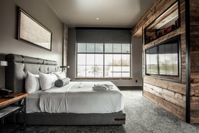 Ironworks Hotel