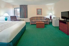 Norwood Inn & Suites Indianapolis