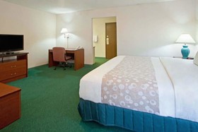 Norwood Inn & Suites Indianapolis