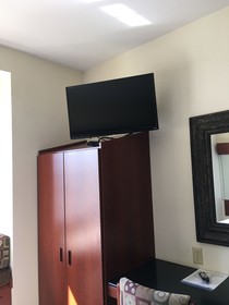 Microtel Inn & Suites by Wyndham Indianapolis Airport