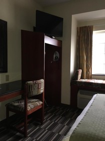 Microtel Inn & Suites by Wyndham Indianapolis Airport