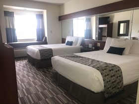 Microtel Inn & Suites by Wyndham Indianapolis Airport