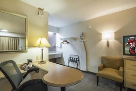 Red Roof Inn Indianapolis North - College Park