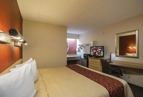 Red Roof Inn Indianapolis North - College Park