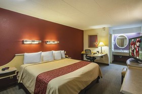 Red Roof Inn Indianapolis North - College Park