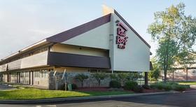 Red Roof Inn Indianapolis North - College Park