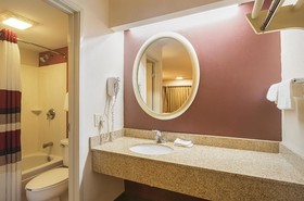 Red Roof Inn Indianapolis North - College Park
