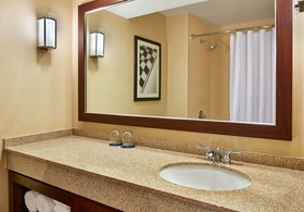 Sheraton Indianapolis Hotel at Keystone Crossing