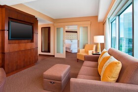 Sheraton Indianapolis Hotel at Keystone Crossing