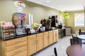 Super 8 by Wyndham Indianapolis
