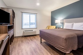 WoodSpring Suites Indianapolis Airport South