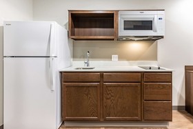 WoodSpring Suites Indianapolis Airport South
