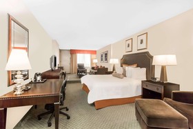 Wyndham Indianapolis West