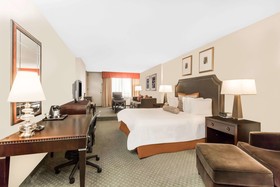 Wyndham Indianapolis West