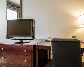 Quality Suites Jeffersonville