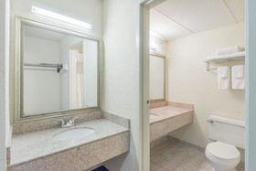 Baymont by Wyndham Kokomo