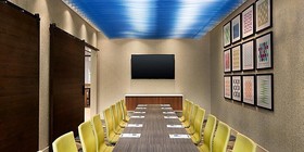 Holiday Inn Express & Suites Kokomo South