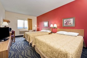Super 8 by Wyndham Kokomo