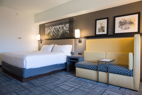 Holiday Inn Select Lafayette-City Centre