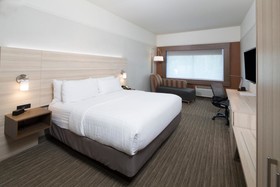Holiday Inn Express & Suites La Porte