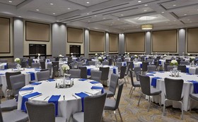 DoubleTree by Hilton Hotel Lawrenceburg