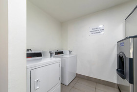 Motel 6 Lebanon In