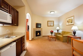 Holiday Inn Express & Suites Logansport