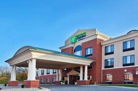 Holiday Inn Express & Suites Logansport