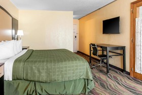 Quality Inn Conference Center Logansport