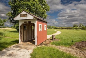 Pleasant Grove Farm