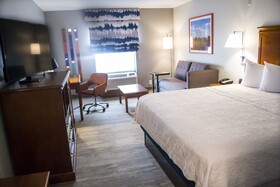Hampton Inn Marion