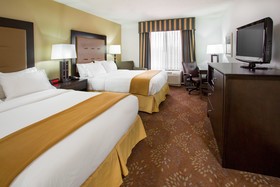 Holiday Inn Express & Suites Martinsville-Bloomington Area